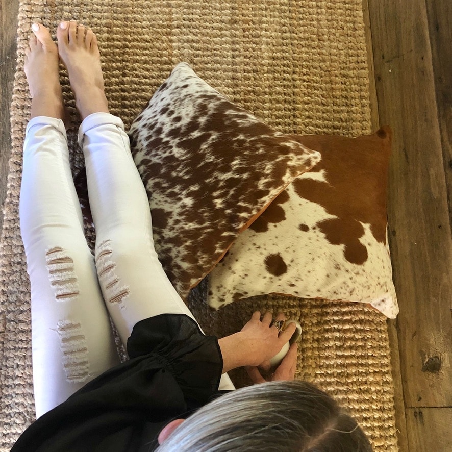 How to make your own cowhide cushion cover